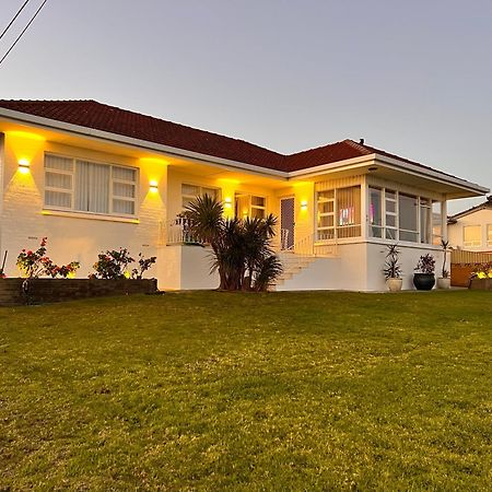 Beachfront Marshmallow Villa Mccracken Exterior photo